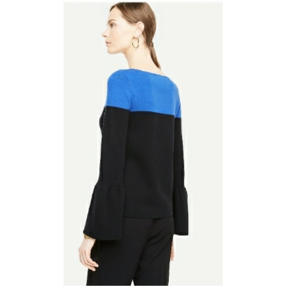 Ann Taylor Bell Long Sleeve Colorblock Sweater Top Black Blue Size Small - Picture 2 of 10